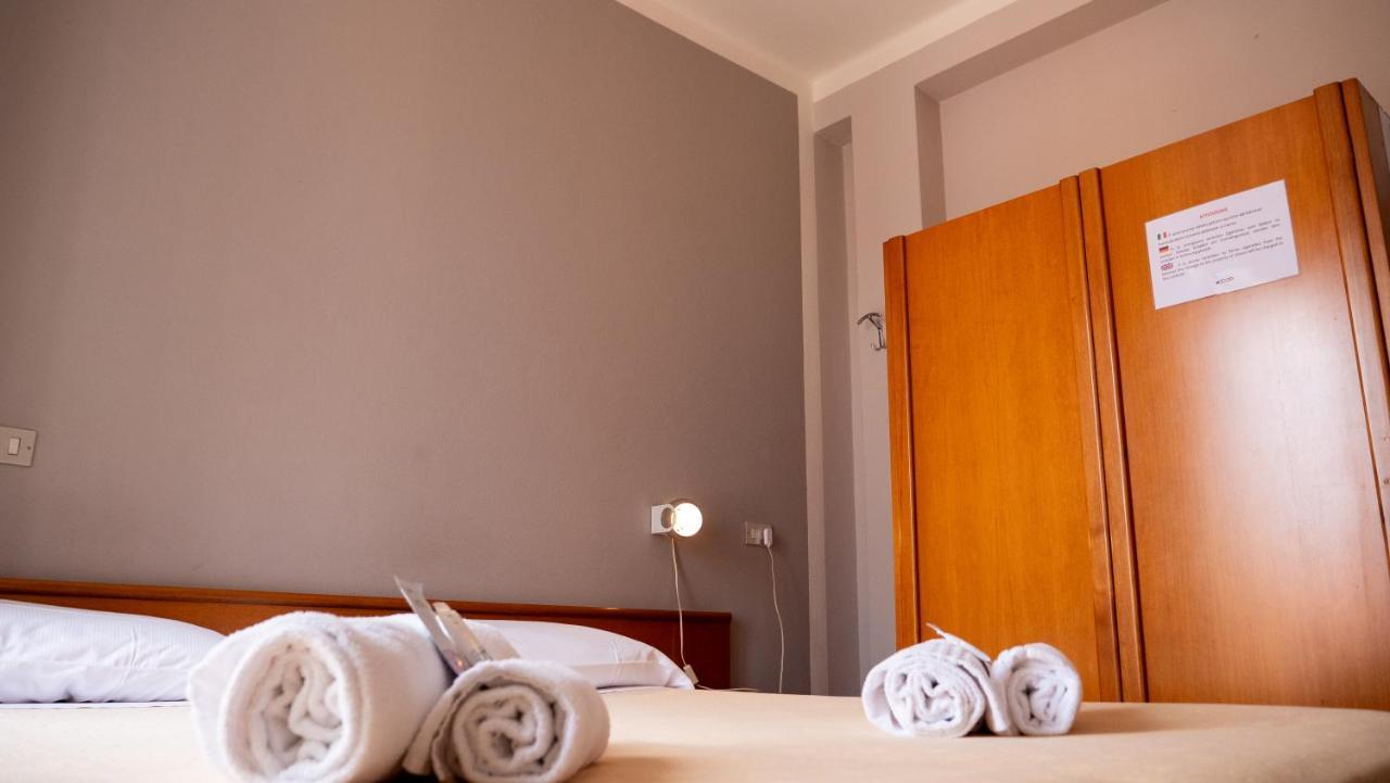 Albergo Tecla Lazise Dış mekan fotoğraf